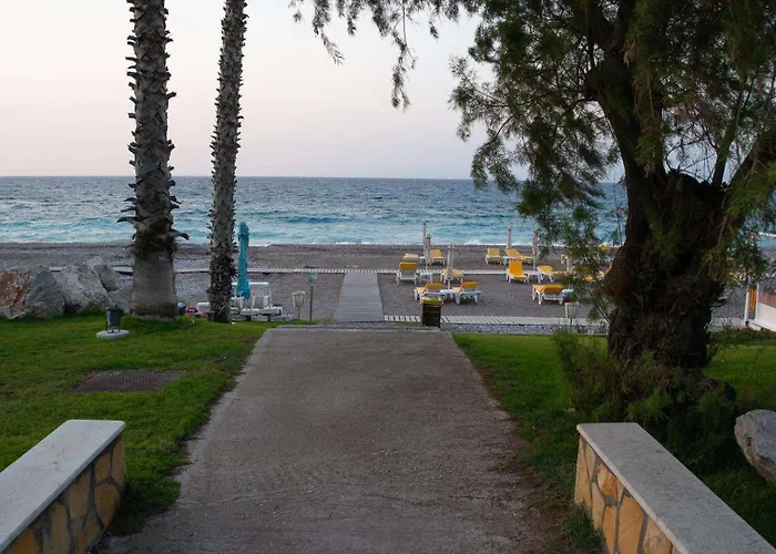 διόνυσος 4*