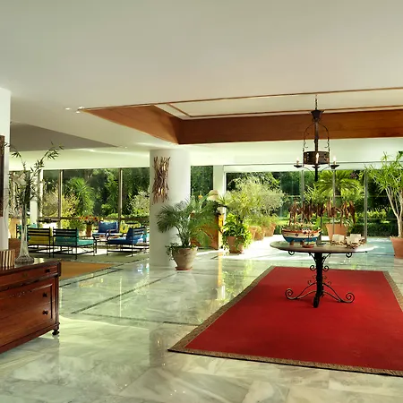 ホテル ディオニュソス