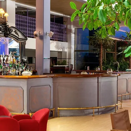 Dionysos Hotel 4*