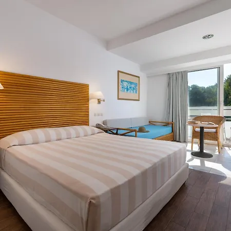 ディオニュソス イキソス