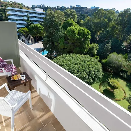 Dionysos Hotel 4*