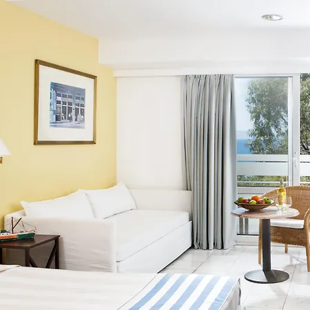 迪俄尼索斯酒店 酒店