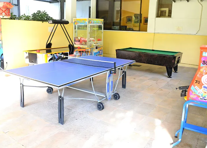 ديونيسوس إكْسِيا